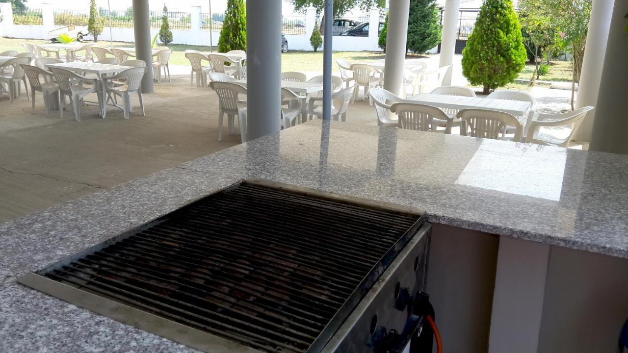 Hotel Aquarius Velipojë Buitenkant foto