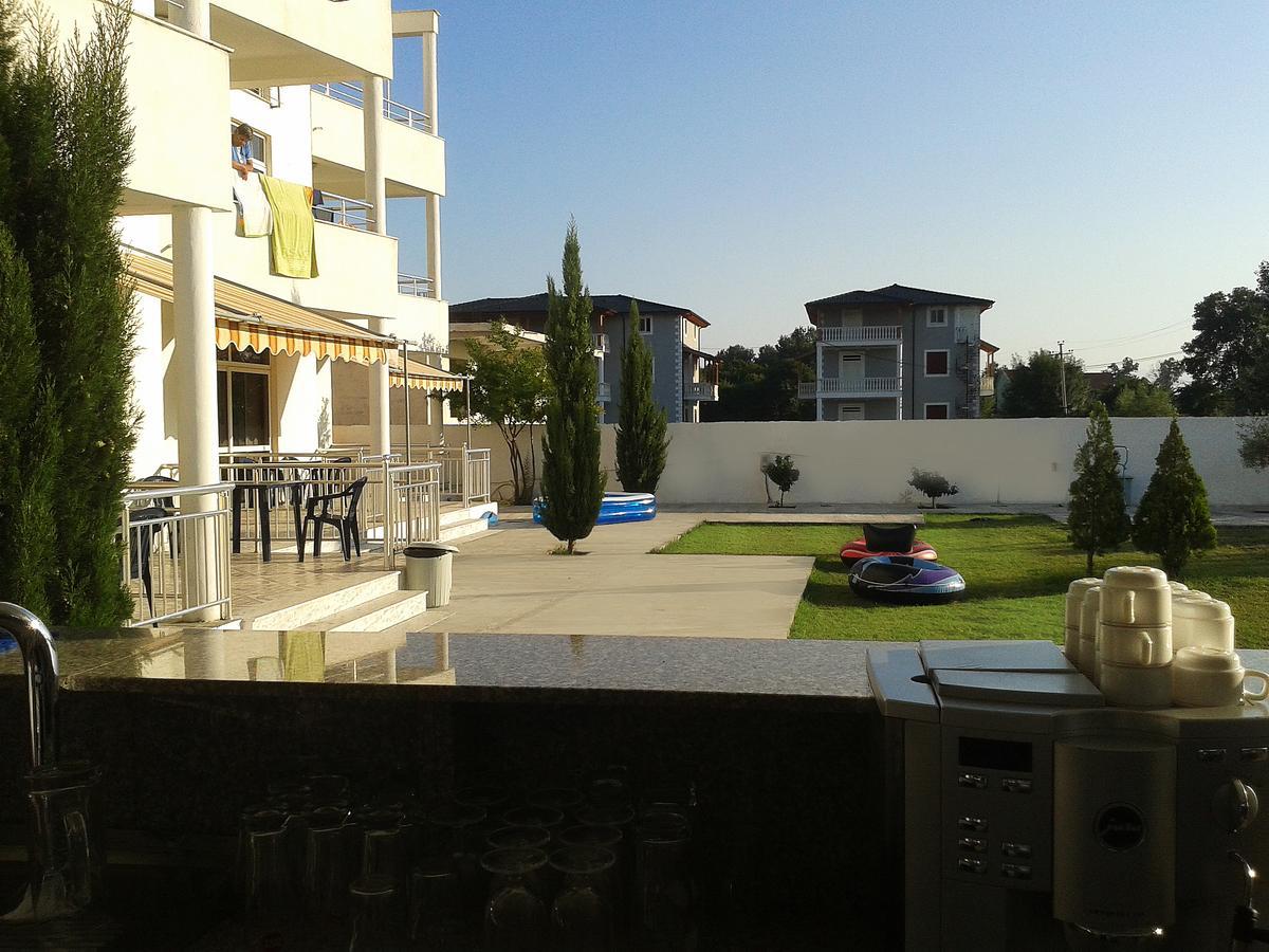 Hotel Aquarius Velipojë Buitenkant foto
