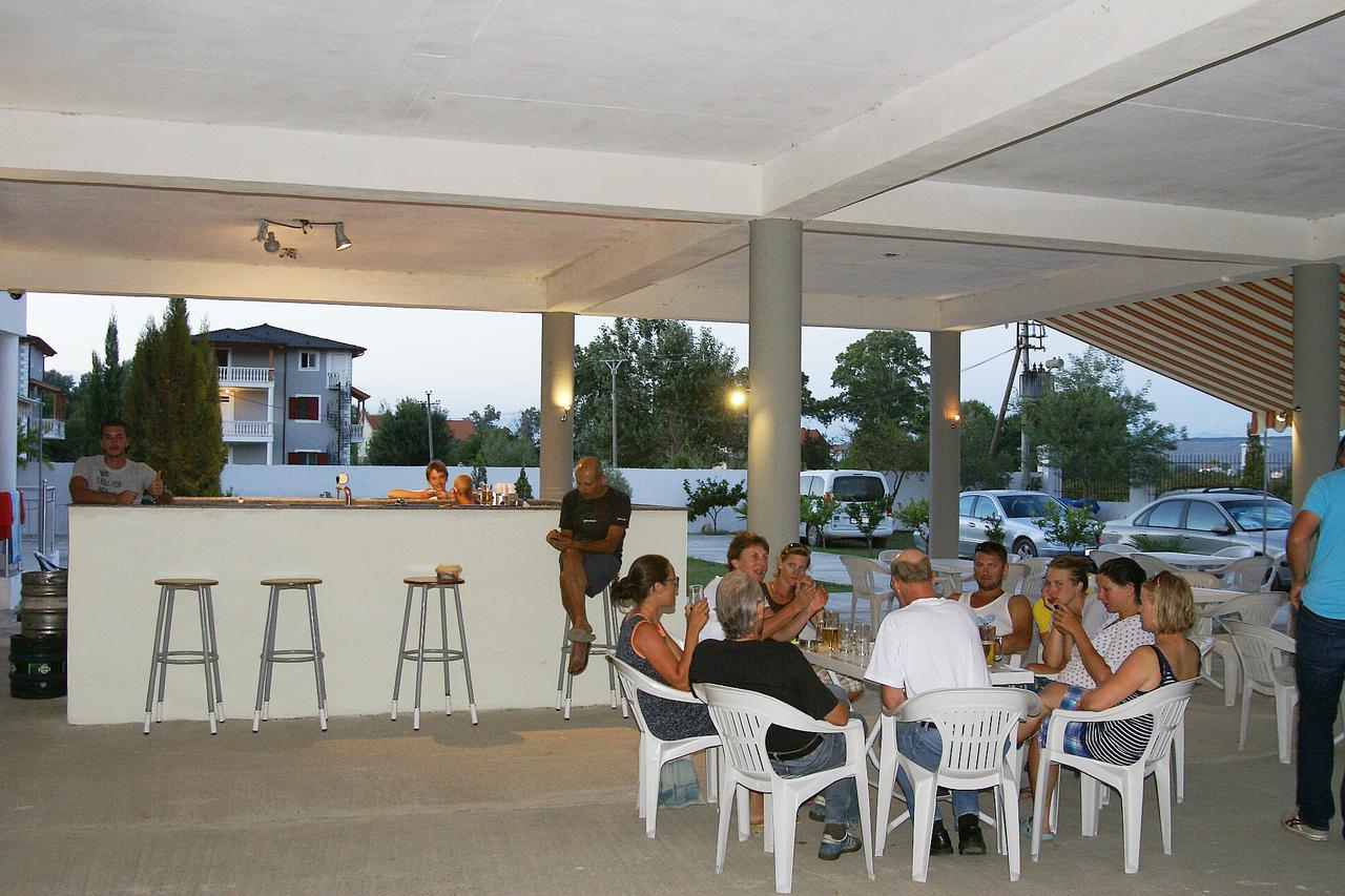 Hotel Aquarius Velipojë Buitenkant foto